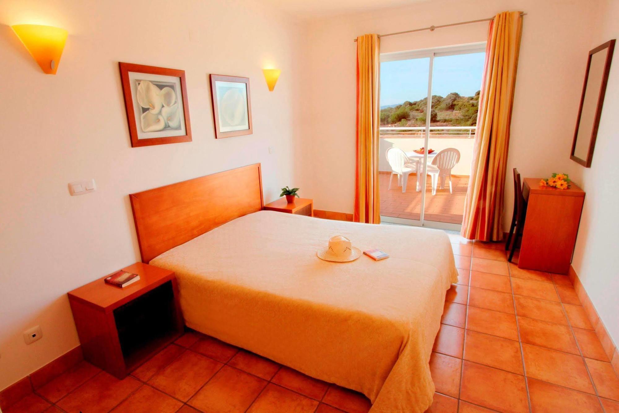 Vila Mos - Beach Resort Lagos Værelse billede